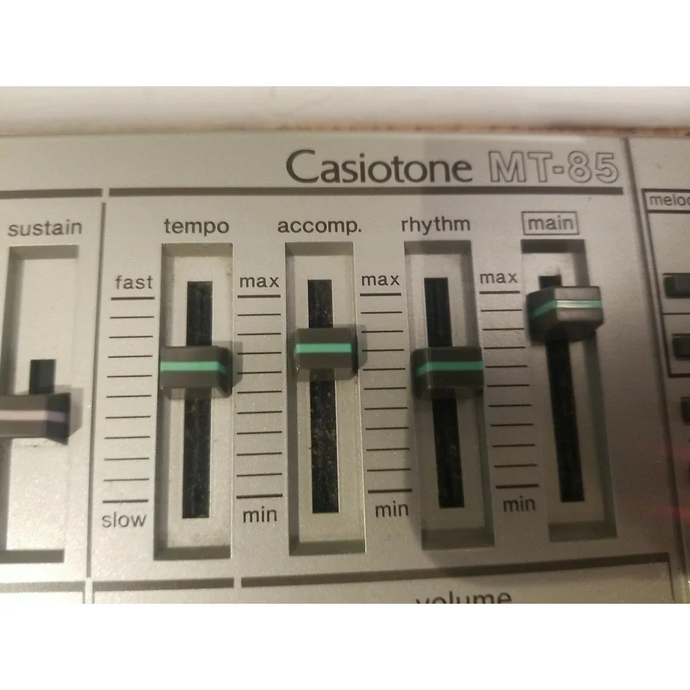 Vintage Casio Casiotone MT-85 Keyboard - Works